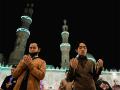 Ramzan starts on Monday after moon sighted in Saudi Arabia - Hindi News | Ramzan starts on Monday after moon sighted in Saudi Arabia | Latest international News at Lokmattimes.com