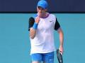 Dominant Jannik Sinner notches win over Tomas Machac, reaches Miami SFs - Hindi News | Dominant Jannik Sinner notches win over Tomas Machac, reaches Miami SFs | Latest tennis News at Lokmattimes.com