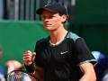 Monte Carlo Masters: Jannik Sinner ousts Holger Rune, sets SFs clash against Tsitsipas - Hindi News | Monte Carlo Masters: Jannik Sinner ousts Holger Rune, sets SFs clash against Tsitsipas | Latest tennis News at Lokmattimes.com