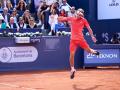 Stefanos Tsitsipas scripts fine comeback against Dusan Lajovic, reaches Barcelona final - Hindi News | Stefanos Tsitsipas scripts fine comeback against Dusan Lajovic, reaches Barcelona final | Latest tennis News at Lokmattimes.com
