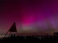 Solar Storm Sparks Aurora Spectacle, Communication Networks on Alert (See Pics and Video) - Hindi News | Solar Storm Sparks Aurora Spectacle, Communication Networks on Alert (See Pics and Video) | Latest international News at Lokmattimes.com