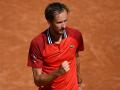 Italian Open: Daniil Medvedev survives Medjedovic scare to continue his Rome title defence - Hindi News | Italian Open: Daniil Medvedev survives Medjedovic scare to continue his Rome title defence | Latest tennis News at Lokmattimes.com