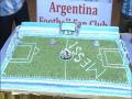 Lionel Messi fans in Kolkata celebrate Argentina maestro's 37th birthday with 80-pound cake - Hindi News | Lionel Messi fans in Kolkata celebrate Argentina maestro's 37th birthday with 80-pound cake | Latest football News at Lokmattimes.com