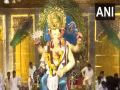 Lalbaugcha Raja Darshan 2024: Massive Crowd On Second Day as Ganesh Chaturthi Commences - Hindi News | Lalbaugcha Raja Darshan 2024: Massive Crowd On Second Day as Ganesh Chaturthi Commences | Latest entertainment News at Lokmattimes.com