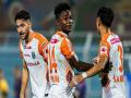ISL 2024-25: Kerala Blasters secure historic 2-1 win over Mohammedan SC in Kolkata - Hindi News | ISL 2024-25: Kerala Blasters secure historic 2-1 win over Mohammedan SC in Kolkata | Latest football News at Lokmattimes.com