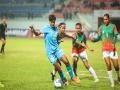 SAFF Women's C'ship: India lose to Bangladesh 1-3, finish as Group A runners-up - Hindi News | SAFF Women's C'ship: India lose to Bangladesh 1-3, finish as Group A runners-up | Latest football News at Lokmattimes.com