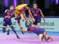 PKL 12: Dabang Delhi defenders shine in 33-29 victory over Telugu Titans - Hindi News | PKL 12: Dabang Delhi defenders shine in 33-29 victory over Telugu Titans | Latest other-sports News at Lokmattimes.com