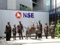 NSE registered investor base crosses 120 million unique investors, 1 in 4 are women - Hindi News | NSE registered investor base crosses 120 million unique investors, 1 in 4 are women | Latest business News at Lokmattimes.com