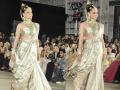 Kangana Ranaut stuns in regal bridal look as she returns to ramp for 'Raabta by Rahul' - Hindi News | Kangana Ranaut stuns in regal bridal look as she returns to ramp for 'Raabta by Rahul' | Latest entertainment News at Lokmattimes.com