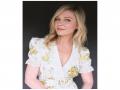 Kirsten Dunst credits her 30-year Hollywood career to "good friends and good family" - Hindi News | Kirsten Dunst credits her 30-year Hollywood career to "good friends and good family" | Latest entertainment News at Lokmattimes.com