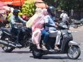 Domestic 2W growth seen stagnating as electric two-wheelers set for 13-15x surge over 10 Years: Report - Hindi News | Domestic 2W growth seen stagnating as electric two-wheelers set for 13-15x surge over 10 Years: Report | Latest business News at Lokmattimes.com