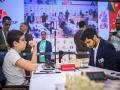 FIDE World Cup 2025: World junior champion V Pranav, GM Arjun Erigaisi win with black; Vidit survives Oro scare - Hindi News | FIDE World Cup 2025: World junior champion V Pranav, GM Arjun Erigaisi win with black; Vidit survives Oro scare | Latest other-sports News at Lokmattimes.com