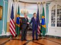 US Secy of State holds trade talks with Brazil's FM - Hindi News | US Secy of State holds trade talks with Brazil's FM | Latest international News at Lokmattimes.com