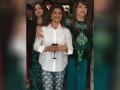 "Our children grew apart, we chose empathy": Hrithik Roshan's mom remembers late friend Zarine Khan - Hindi News | "Our children grew apart, we chose empathy": Hrithik Roshan's mom remembers late friend Zarine Khan | Latest entertainment News at Lokmattimes.com
