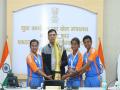 Mansukh Mandaviya felicitates Blind T20 World Cup-winning Indian team members at his residence in New Delhi - Hindi News | Mansukh Mandaviya felicitates Blind T20 World Cup-winning Indian team members at his residence in New Delhi | Latest cricket News at Lokmattimes.com