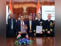 Defence Ministry signs Rs 7,995-crore pact with US for 5-year sustainment support of Navy's MH-60R helicopters - Hindi News | Defence Ministry signs Rs 7,995-crore pact with US for 5-year sustainment support of Navy's MH-60R helicopters | Latest international News at Lokmattimes.com