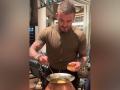 David Beckham prepares 'daal ki chaat', shares pictures from his recent India visit - Hindi News | David Beckham prepares 'daal ki chaat', shares pictures from his recent India visit | Latest entertainment News at Lokmattimes.com