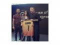Samantha Ruth Prabhu, David Beckham exchange jerseys during football legend's India Visit - Hindi News | Samantha Ruth Prabhu, David Beckham exchange jerseys during football legend's India Visit | Latest football News at Lokmattimes.com
