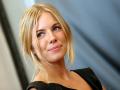 Sienna Miller expecting third child, second with boyfriend Oli Green - Hindi News | Sienna Miller expecting third child, second with boyfriend Oli Green | Latest entertainment News at Lokmattimes.com