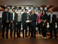 Global Chess League Championship Trophy unveiled in Mumbai as season 3 kicks off - Hindi News | Global Chess League Championship Trophy unveiled in Mumbai as season 3 kicks off | Latest other-sports News at Lokmattimes.com