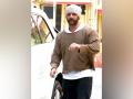 Sohail Khan apologises for riding bike without helmet, explains "I feel claustrophobic" - Hindi News | Sohail Khan apologises for riding bike without helmet, explains "I feel claustrophobic" | Latest entertainment News at Lokmattimes.com