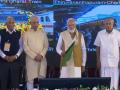Kerala: PM Modi flags off 3 Amrit Bharat trains, development projects in Thiruvananthapuram, launches PM SVANidhi Credit Card - Hindi News | Kerala: PM Modi flags off 3 Amrit Bharat trains, development projects in Thiruvananthapuram, launches PM SVANidhi Credit Card | Latest national News at Lokmattimes.com