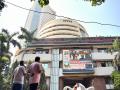 Nifty, Sensex open flat in special budget session, Experts say focus can be on relief for tariff impacted sectors - Hindi News | Nifty, Sensex open flat in special budget session, Experts say focus can be on relief for tariff impacted sectors | Latest business News at Lokmattimes.com
