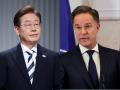 NATO chief Mark Rutte holds talks with South Korean President Lee Jae-myung, emphasises linked Euro-Atlantic and Indo-Pacific security - Hindi News | NATO chief Mark Rutte holds talks with South Korean President Lee Jae-myung, emphasises linked Euro-Atlantic and Indo-Pacific security | Latest international News at Lokmattimes.com