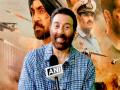 "Mummy se daant padti thi...padhai nhi karta tha lekin khelta rehta tha": Sunny Deol reflects on how fitness has been an integral part of his childhood - Hindi News | "Mummy se daant padti thi...padhai nhi karta tha lekin khelta rehta tha": Sunny Deol reflects on how fitness has been an integral part of his childhood | Latest entertainment News at Lokmattimes.com