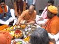 UP CM Yogi Adityanath performs Rudrabhishek at Barohiya Shiv Temple in Gorakhpur on Mahashivratri - Hindi News | UP CM Yogi Adityanath performs Rudrabhishek at Barohiya Shiv Temple in Gorakhpur on Mahashivratri | Latest national News at Lokmattimes.com