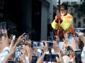 Amitabh Bachchan skips customary Sunday fan darshan outside Jalsa, here's why - Hindi News | Amitabh Bachchan skips customary Sunday fan darshan outside Jalsa, here's why | Latest entertainment News at Lokmattimes.com