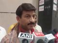 Criminals in trouble under BJP rule, says Manoj Tiwari on Tejashwi Yadav's law and order remark - Hindi News | Criminals in trouble under BJP rule, says Manoj Tiwari on Tejashwi Yadav's law and order remark | Latest politics News at Lokmattimes.com
