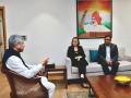 Union Minister Ashwini Vaishnaw meets Merck Electronics EVP Katherine Dei Cas, discusses semiconductor collaboration - Hindi News | Union Minister Ashwini Vaishnaw meets Merck Electronics EVP Katherine Dei Cas, discusses semiconductor collaboration | Latest national News at Lokmattimes.com