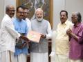 Eminent Malayali litterateurs meet PM Modi, express gratitude for renaming Kerala to Keralam - Hindi News | Eminent Malayali litterateurs meet PM Modi, express gratitude for renaming Kerala to Keralam | Latest national News at Lokmattimes.com