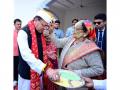 CM Pushkar Singh Dhami celebrates holi at his private residence - Hindi News | CM Pushkar Singh Dhami celebrates holi at his private residence | Latest national News at Lokmattimes.com