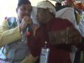 Madhya Pradesh CM joins folk singer, sings 'Phag' while heading to Barwani - Hindi News | Madhya Pradesh CM joins folk singer, sings 'Phag' while heading to Barwani | Latest entertainment News at Lokmattimes.com