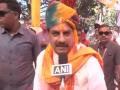 Madhya Pradesh CM Mohan Yadav celebrates Holi in Bhopal - Hindi News | Madhya Pradesh CM Mohan Yadav celebrates Holi in Bhopal | Latest national News at Lokmattimes.com