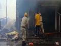 West Bengal: Massive fire breaks out at shop in North 24 Parganas - Hindi News | West Bengal: Massive fire breaks out at shop in North 24 Parganas | Latest national News at Lokmattimes.com