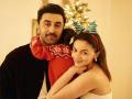 T20 World Cup semi-final: Alia Bhatt, Ranbir Kapoor, with daughter Raha spotted rooting for Men in Blue, pics go viral - Hindi News | T20 World Cup semi-final: Alia Bhatt, Ranbir Kapoor, with daughter Raha spotted rooting for Men in Blue, pics go viral | Latest entertainment News at Lokmattimes.com