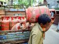 Common people worried after LPG price hike amid Middle East crisis - Hindi News | Common people worried after LPG price hike amid Middle East crisis | Latest national News at Lokmattimes.com