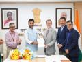 Aviation Minister Rammohan Naidu hands over DGCA aerodrome licence to Noida International Airport - Hindi News | Aviation Minister Rammohan Naidu hands over DGCA aerodrome licence to Noida International Airport | Latest national News at Lokmattimes.com
