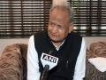 Congress leader Ashok Gehlot slams BJP over LPG shortage, calls them "negligent and insensitive" - Hindi News | Congress leader Ashok Gehlot slams BJP over LPG shortage, calls them "negligent and insensitive" | Latest national News at Lokmattimes.com