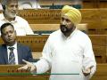 Goverment tries to suppress voice of opposition in Parliament: Congress leader Charanjit Singh Channi - Hindi News | Goverment tries to suppress voice of opposition in Parliament: Congress leader Charanjit Singh Channi | Latest national News at Lokmattimes.com