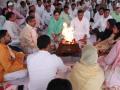 Parvesh Sahib Singh performs Havan on his late father's birth anniversary Sahib Singh Verma - Hindi News | Parvesh Sahib Singh performs Havan on his late father's birth anniversary Sahib Singh Verma | Latest national News at Lokmattimes.com