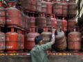 "Avoid panic booking": IndianOil appeals to consumers over advance LPG refill requests - Hindi News | "Avoid panic booking": IndianOil appeals to consumers over advance LPG refill requests | Latest national News at Lokmattimes.com