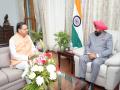 Uttarakhand CM meets state Governor - Hindi News | Uttarakhand CM meets state Governor | Latest national News at Lokmattimes.com