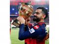 AB de Villiers hails Virat Kohli as "heartbeat" of RCB, backs franchise to defend IPL title - Hindi News | AB de Villiers hails Virat Kohli as "heartbeat" of RCB, backs franchise to defend IPL title | Latest other-sports News at Lokmattimes.com