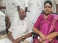 Tamil Nadu: Sasikala meets S Ramadoss amid alliance speculations - Hindi News | Tamil Nadu: Sasikala meets S Ramadoss amid alliance speculations | Latest national News at Lokmattimes.com