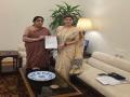 Rupali Chakankar resigns as Maharashtra Women's Commission chairperson, calls for 'impartial investigation' into Ashok Kharat case - Hindi News | Rupali Chakankar resigns as Maharashtra Women's Commission chairperson, calls for 'impartial investigation' into Ashok Kharat case | Latest national News at Lokmattimes.com