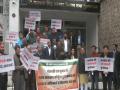 BJP protests outside Himachal assembly over delay in panchayat polls; LoP Jairam Thakur targets state government - Hindi News | BJP protests outside Himachal assembly over delay in panchayat polls; LoP Jairam Thakur targets state government | Latest politics News at Lokmattimes.com